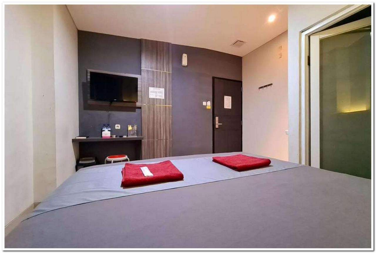 City Biz Residence Jakarta Luaran gambar